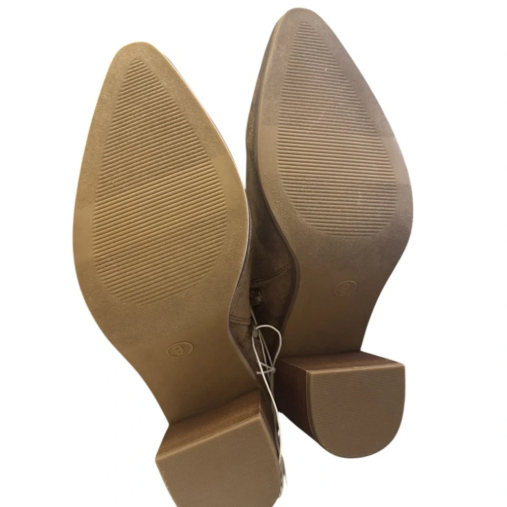 Universal Threads Tall Junie Boot in Taupe - Picture 4 of 6